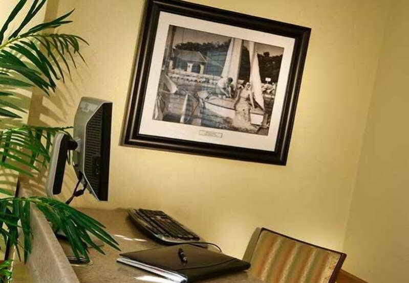 فندق أجنحة تاون بليس ديترويت ليفونيا المظهر الخارجي الصورة